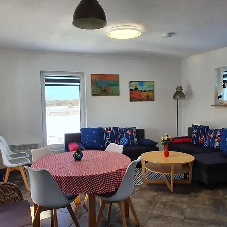 Σπίτι διακοπών Comfortable Home, Private Garden, Sauna