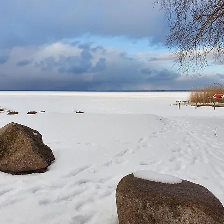 Σπίτι διακοπών Comfortable Home, Private Garden, Sauna