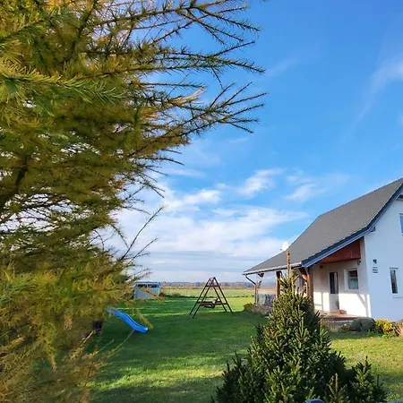 Σπίτι διακοπών Comfortable Home, Private Garden, Sauna Smołdzino