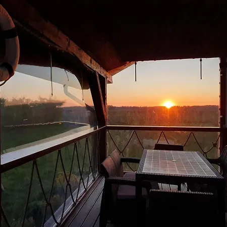 Σπίτι διακοπών Comfortable Home, Private Garden, Sauna *