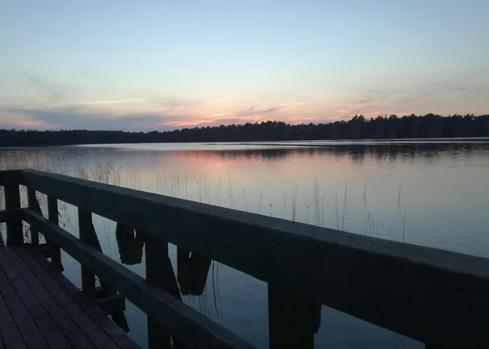 בית נופש Comfortable Home, Private Garden, Sauna