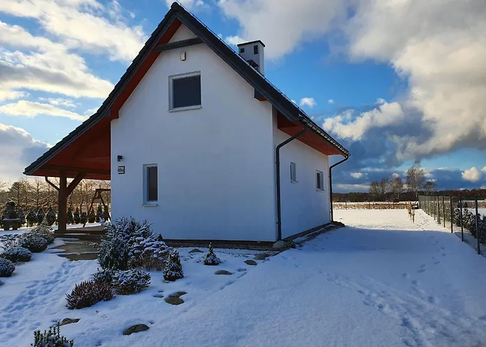 בית נופש Comfortable Home, Private Garden, Sauna