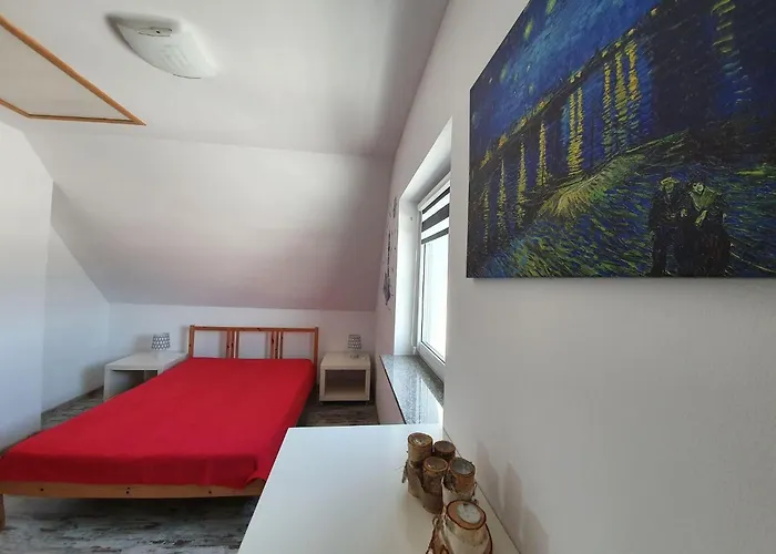 Comfortable Home, Private Garden, Sauna